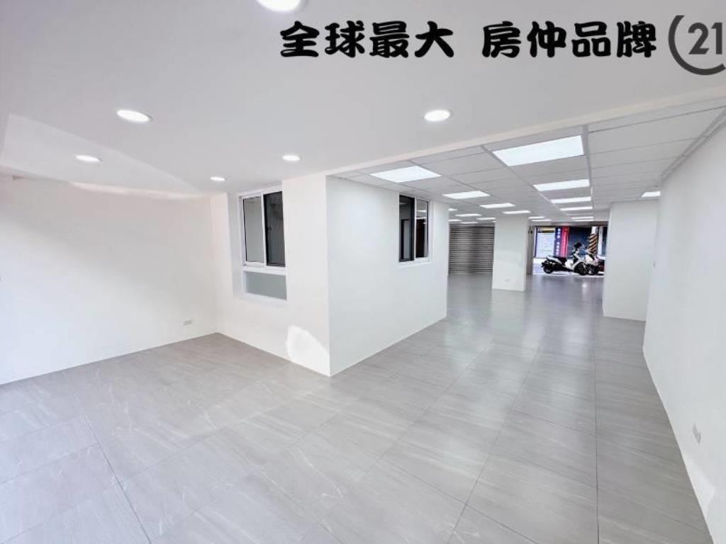 ㊝稀有前後臨路面寬店面