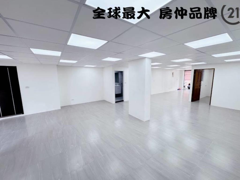 ㊝稀有前後臨路面寬店面