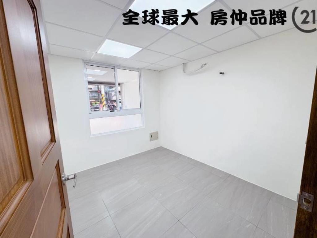 ㊝稀有前後臨路面寬店面