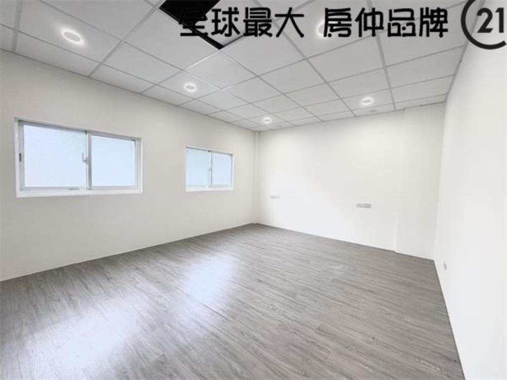 ㊝龍興邊間精美頂加