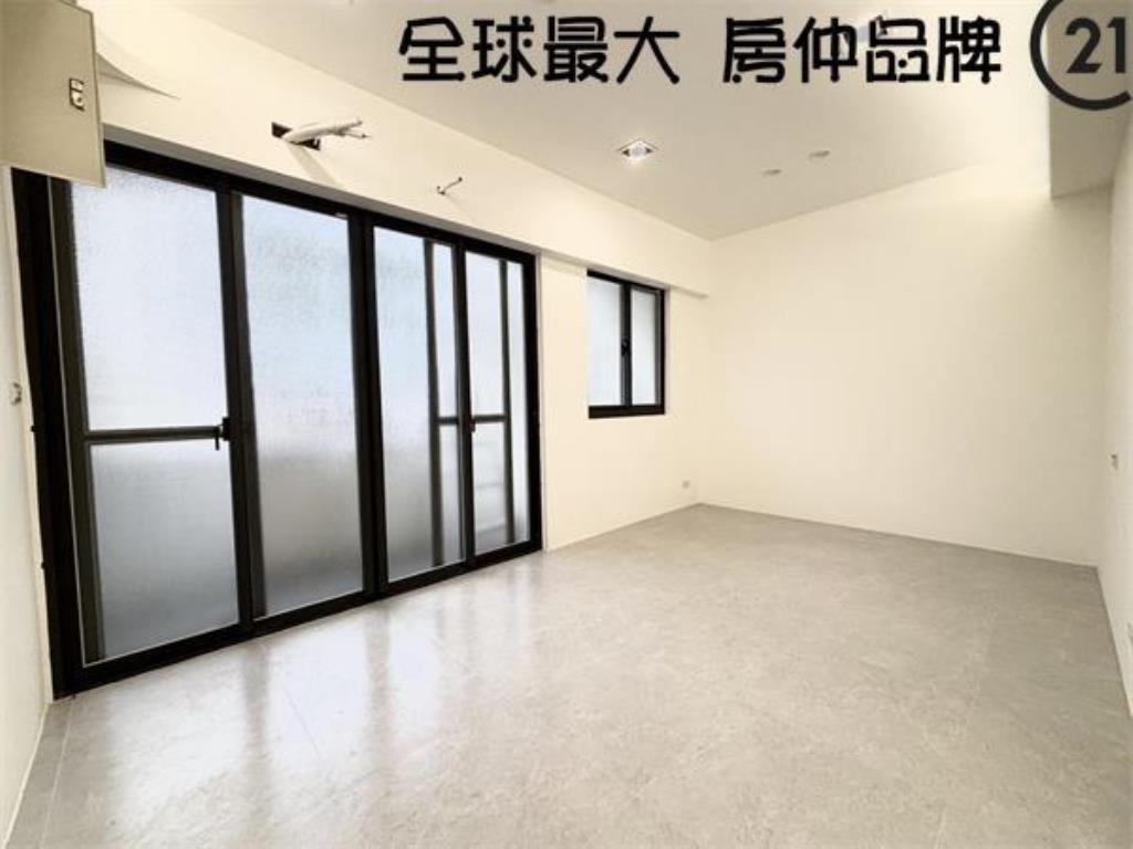 ㊝龍興邊間精美頂加