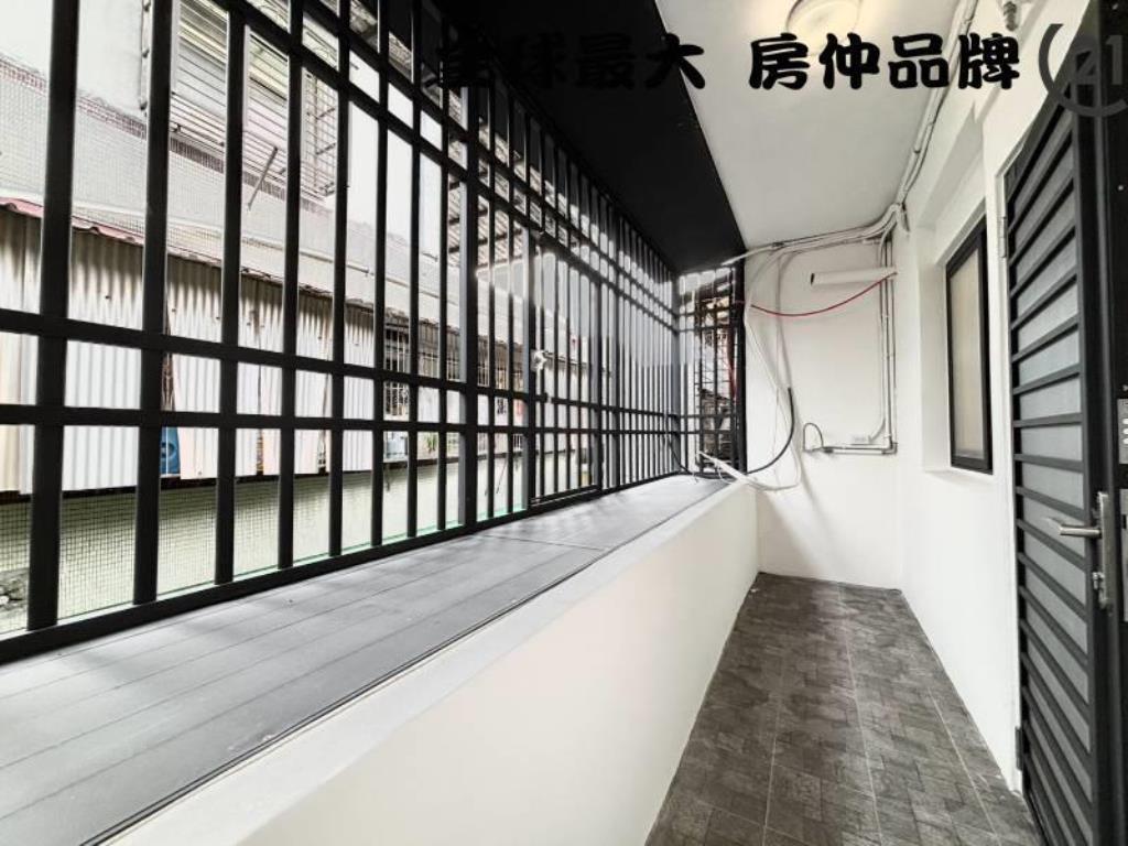 ㊝龍興邊間精美頂加