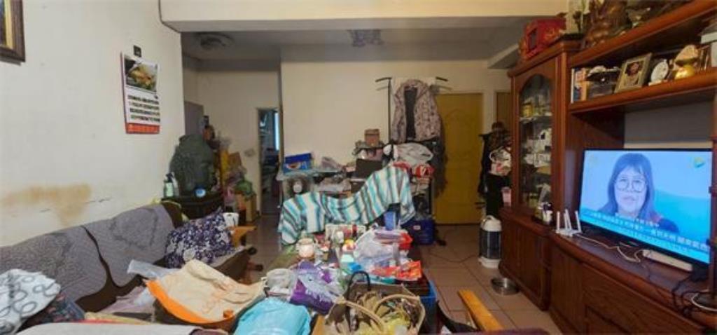 ㊝新埔捷運二樓