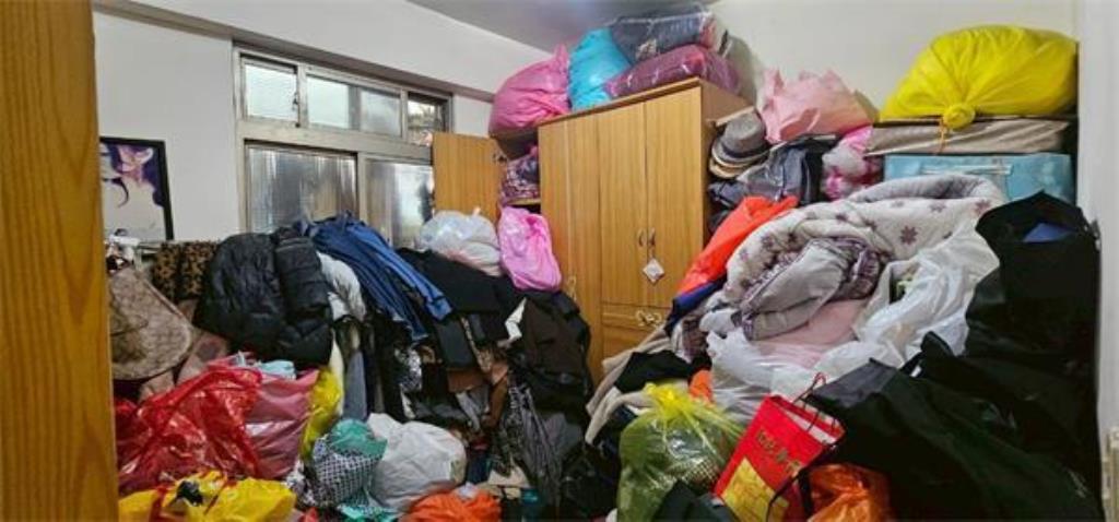 ㊝新埔捷運二樓