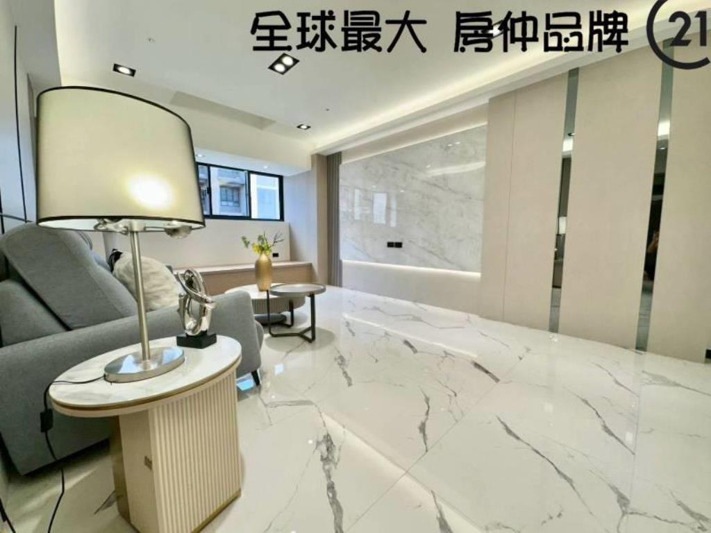 ㊝民德電梯全新三房  