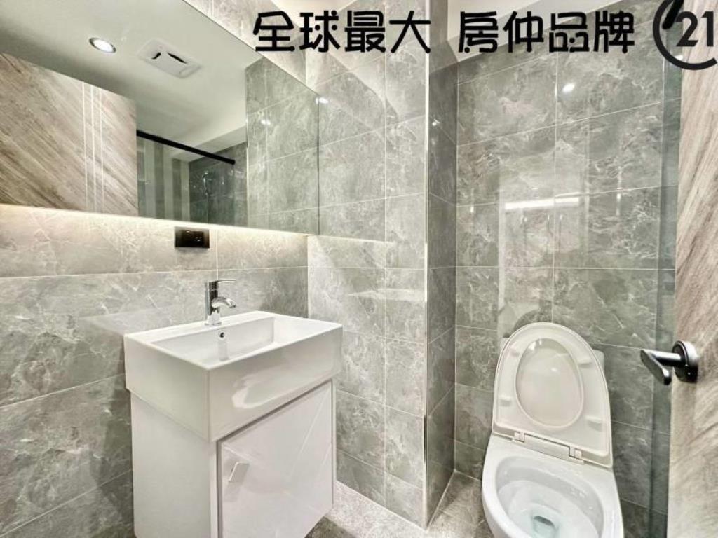 ㊝民德電梯全新三房  