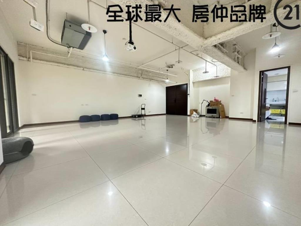 ㊝東方富域毛胚豪邸