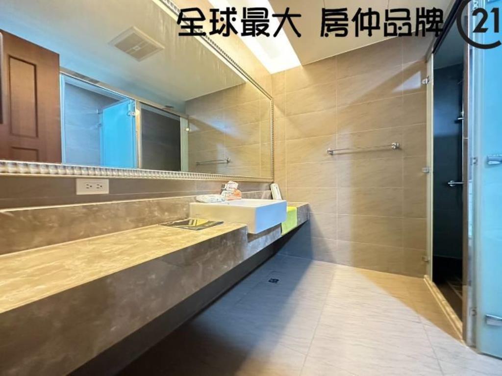 ㊝東方富域毛胚豪邸