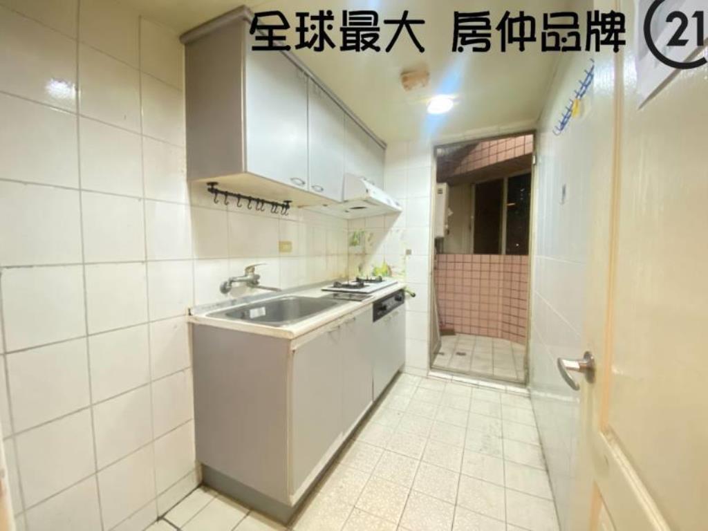 ㊝低公設電梯三房