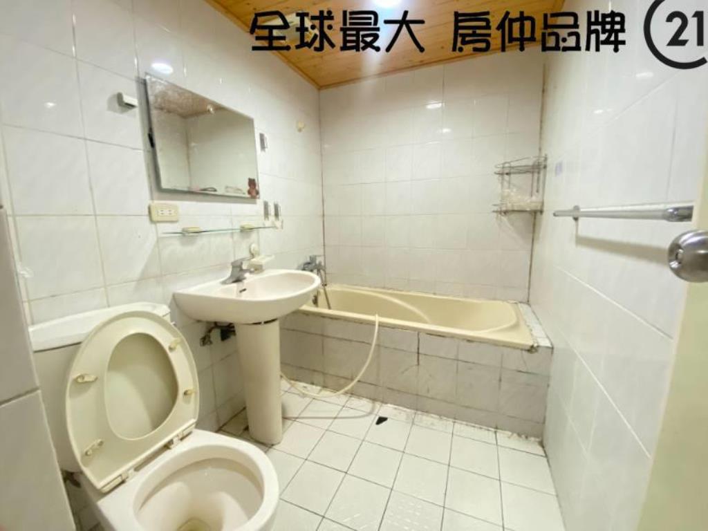 ㊝低公設電梯三房