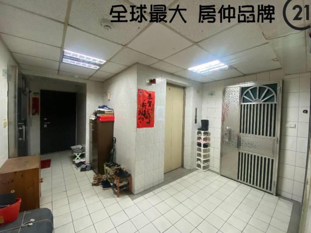 ㊝低公設電梯三房