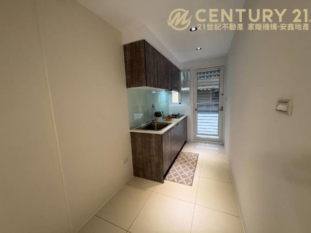 ㊝新埔方正裝潢美三樓