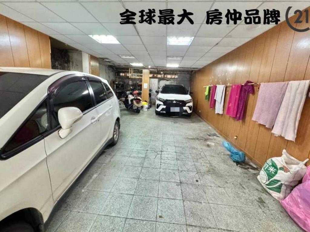 ㊝亞東捷運都更一樓