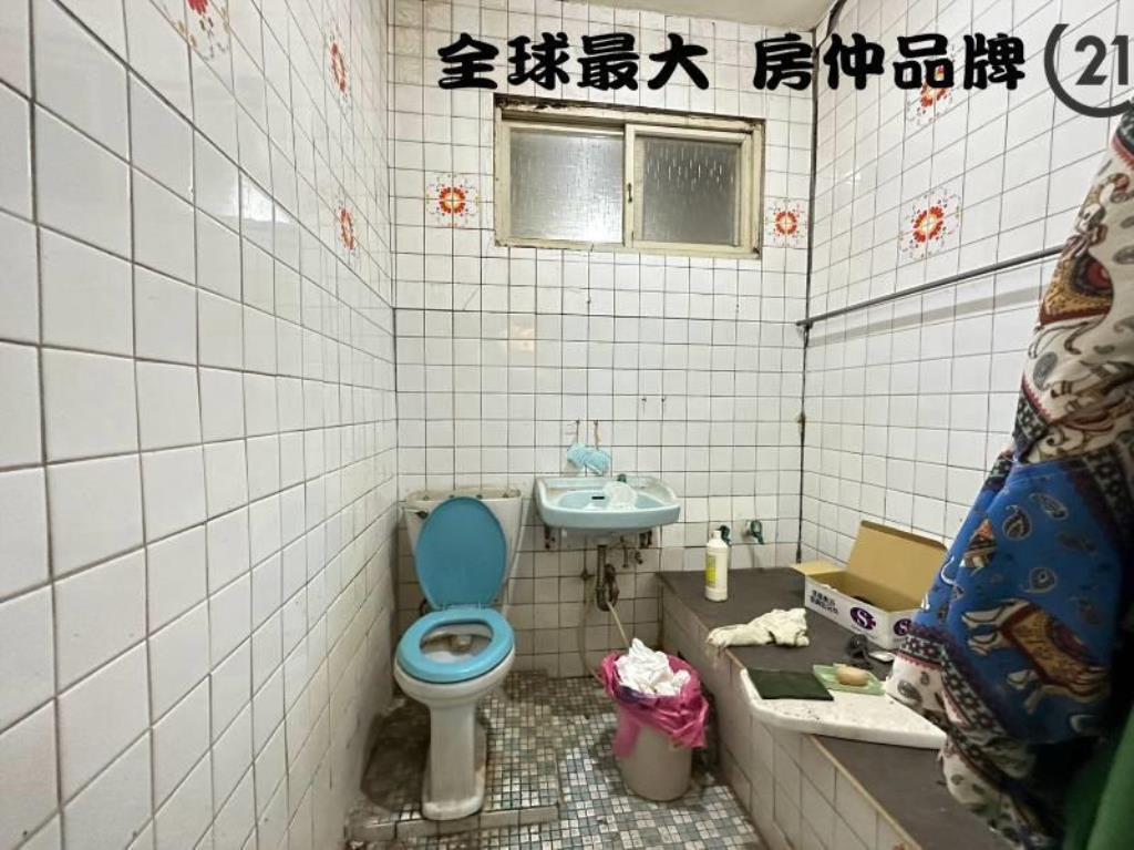 ㊝江子翠捷運方便停車1-2樓