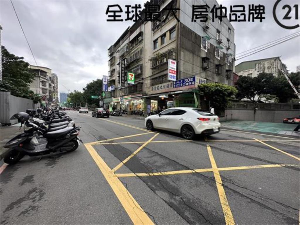 ㊝正陽明街面寬店覇