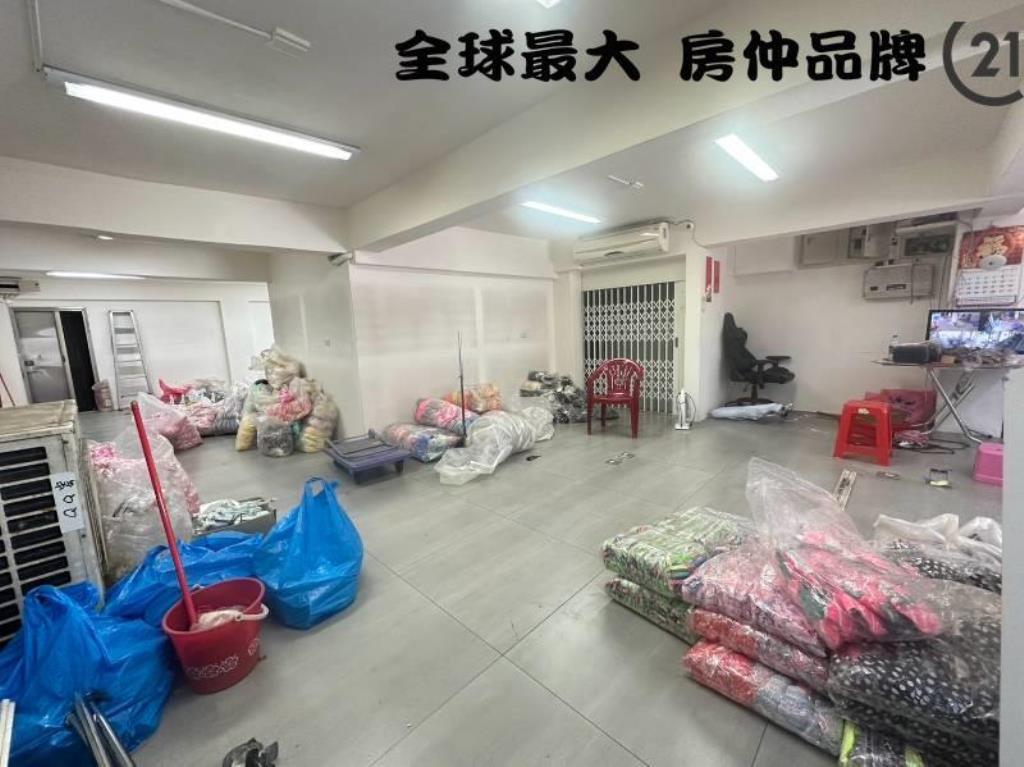 ㊝文聖國小挑高三角窗