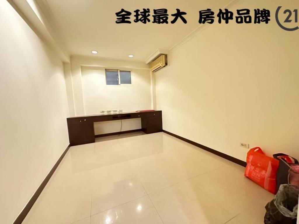 ㊝雙捷運裝璜好停車大一樓