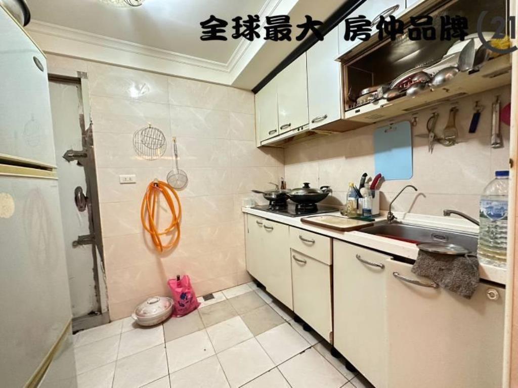 ㊝雙捷運裝璜好停車大一樓