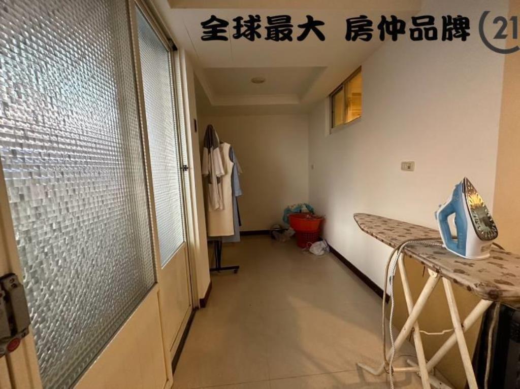 ㊝雙捷運裝璜好停車大一樓