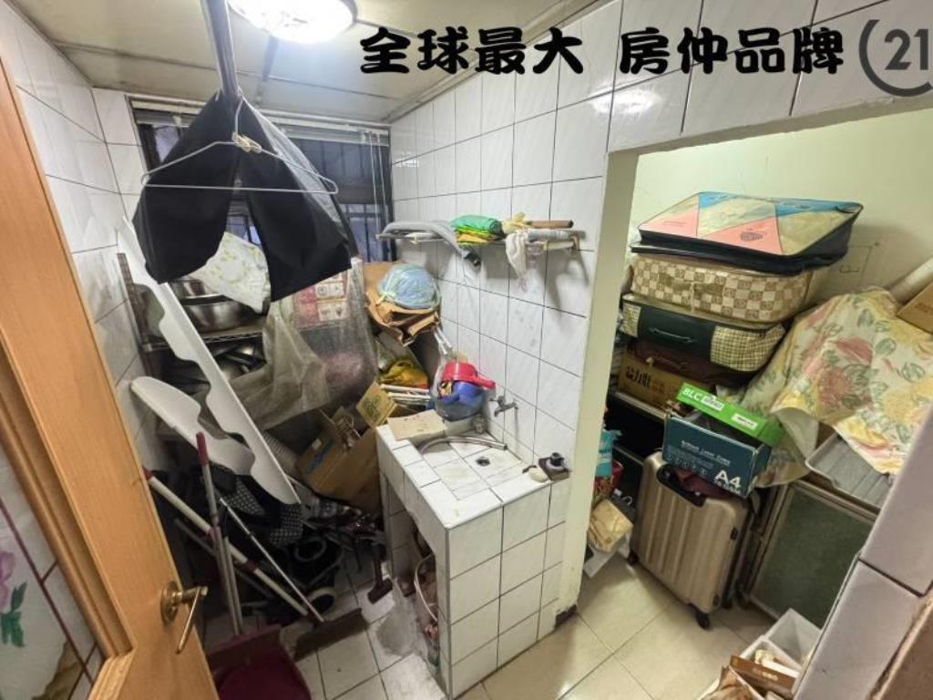 ㊝東湖哈拉影城旁一樓(P)