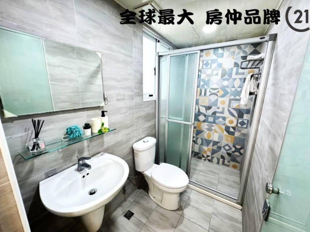 ㊝家樂福面樹海美寓