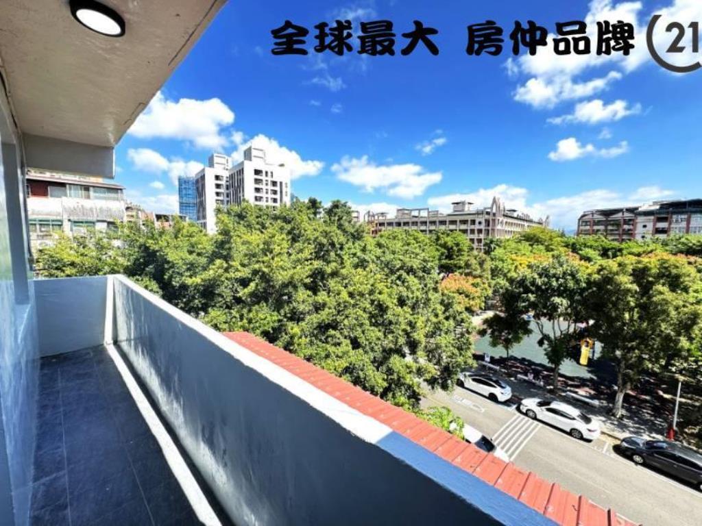 ㊝家樂福面樹海美寓