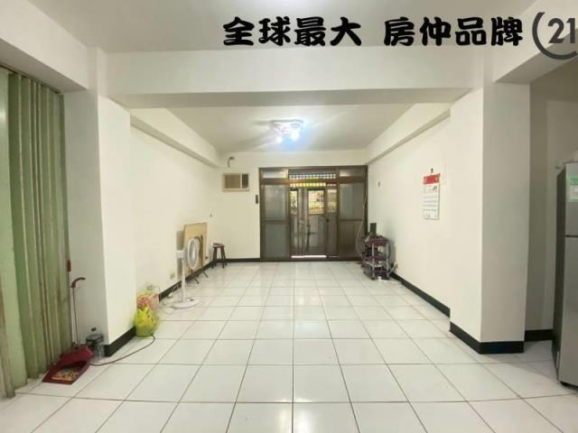 ㊝海山方正一樓