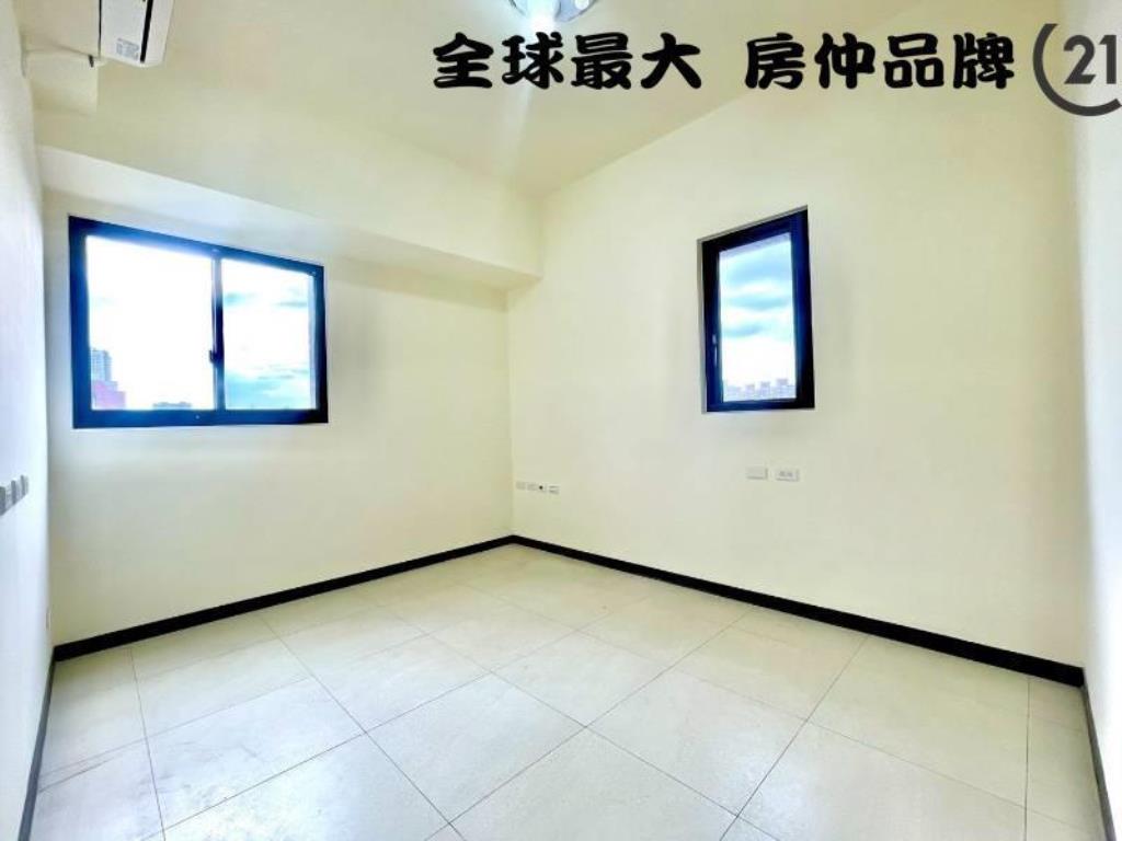 ㊝文化金鎂三房車