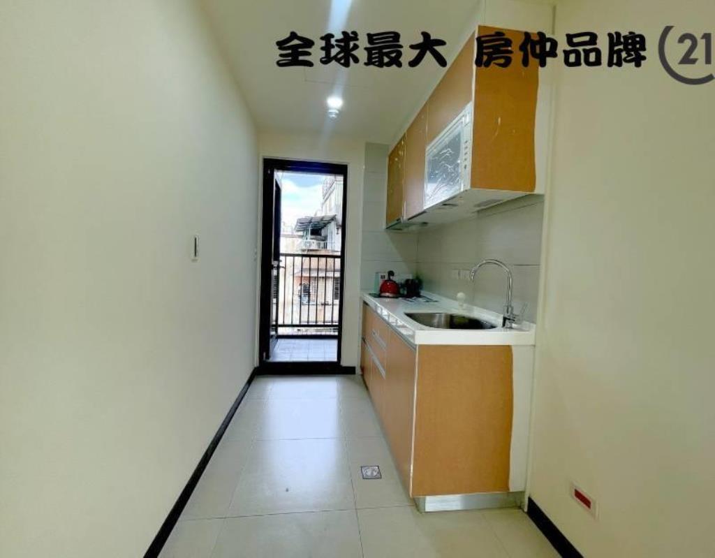 ㊝文化金鎂三房車