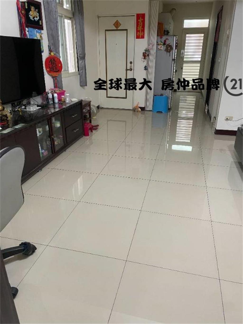 ㊝三民邊間獨戶三樓