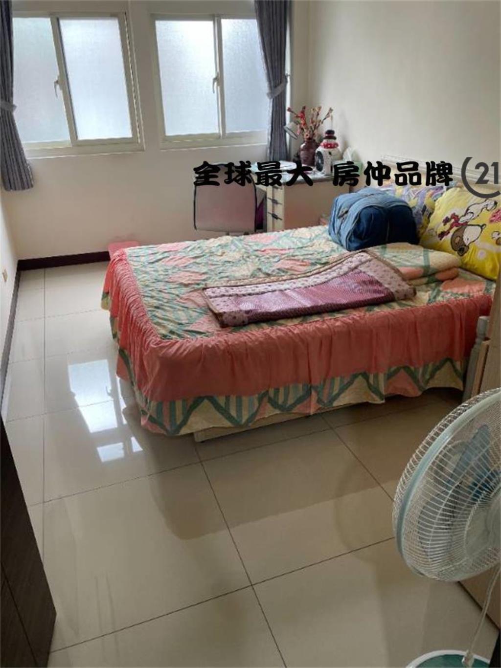 ㊝三民邊間獨戶三樓