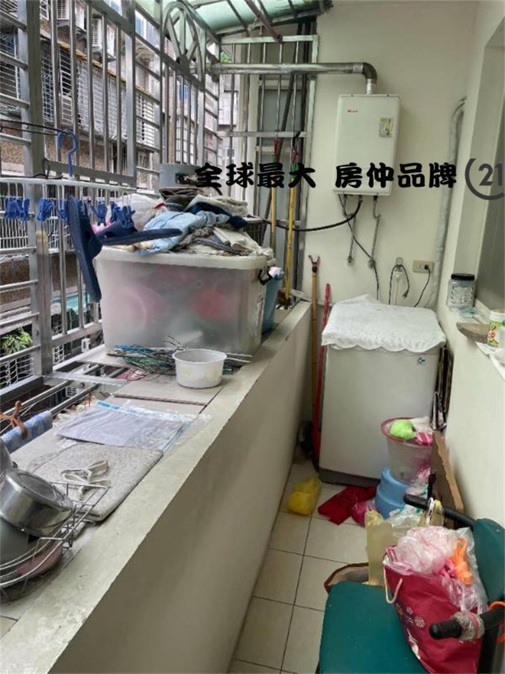 ㊝三民邊間獨戶三樓