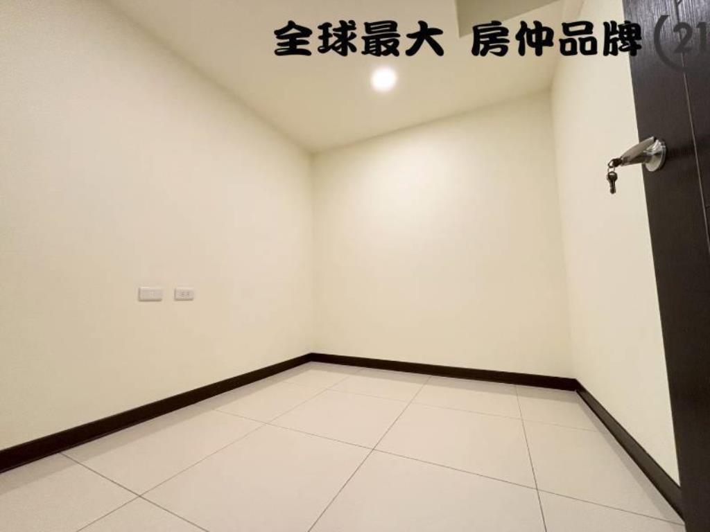 ㊝環球旁方正美三樓