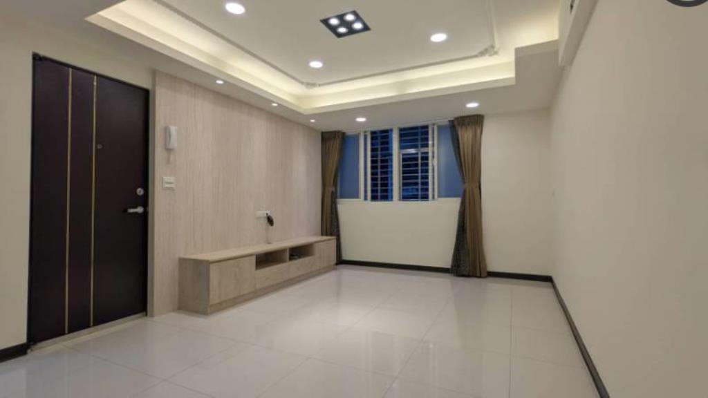 ㊝國光方正美妝二樓