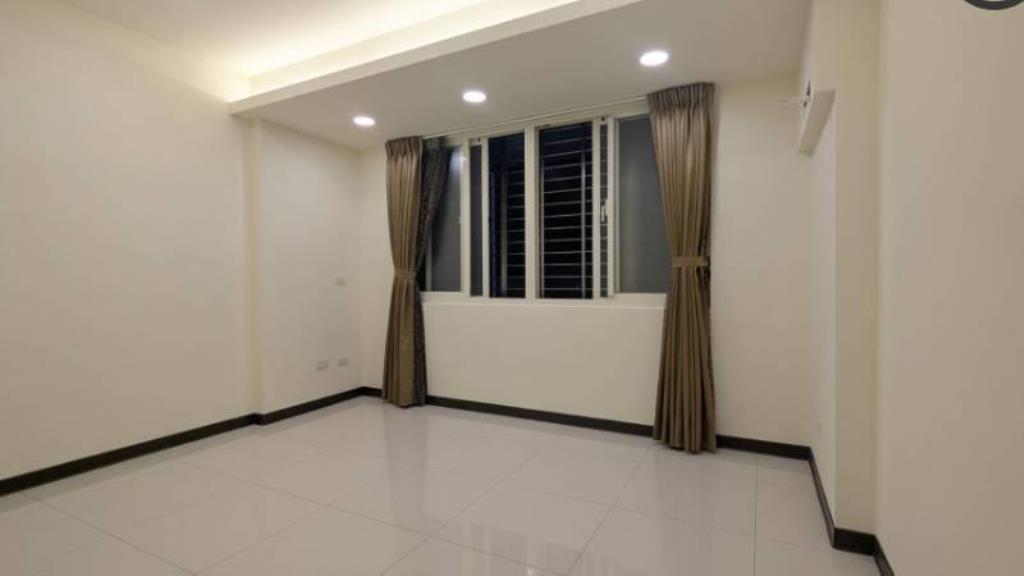 ㊝國光方正美妝二樓