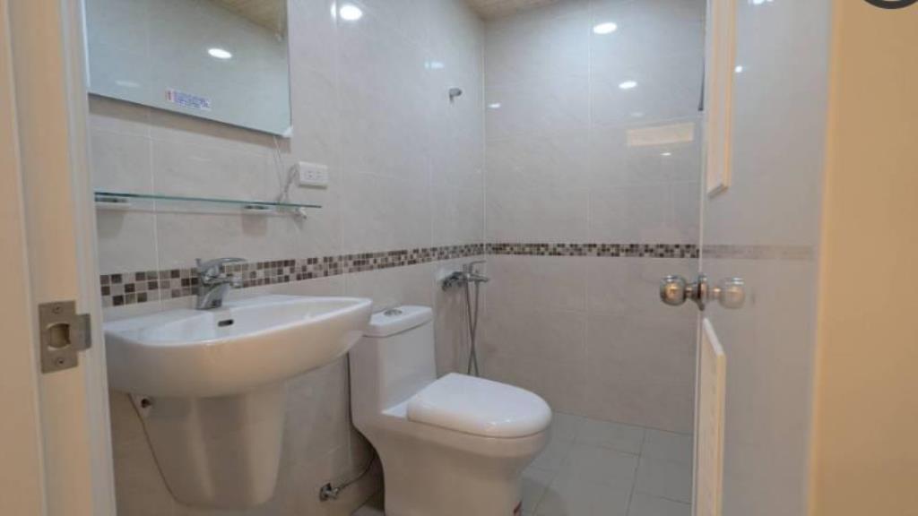 ㊝國光方正美妝二樓