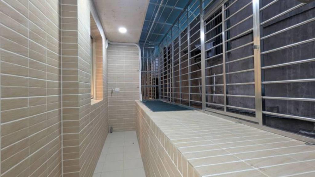 ㊝國光方正美妝二樓