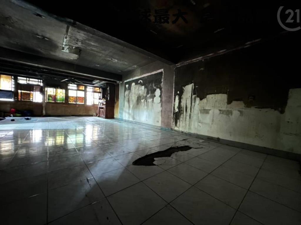 ㊝府中捷運open二樓