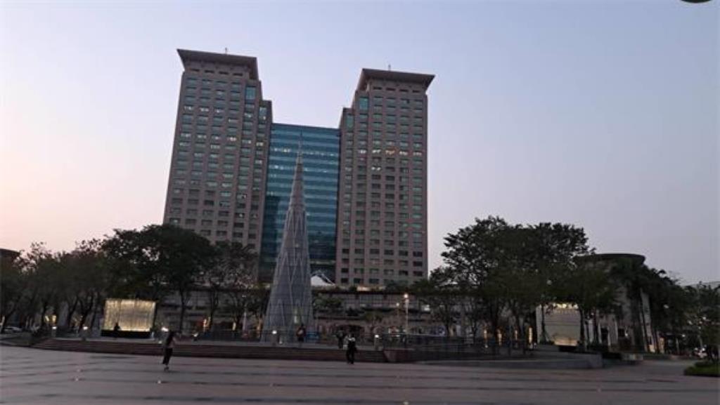 ㊝家樂福持分三樓換現金3