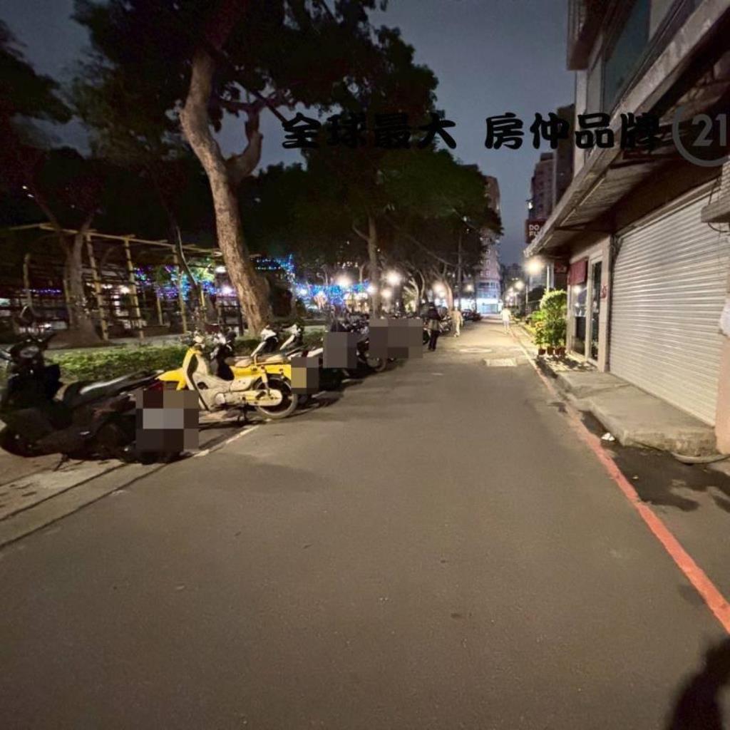 ㊝文化馥都三房車