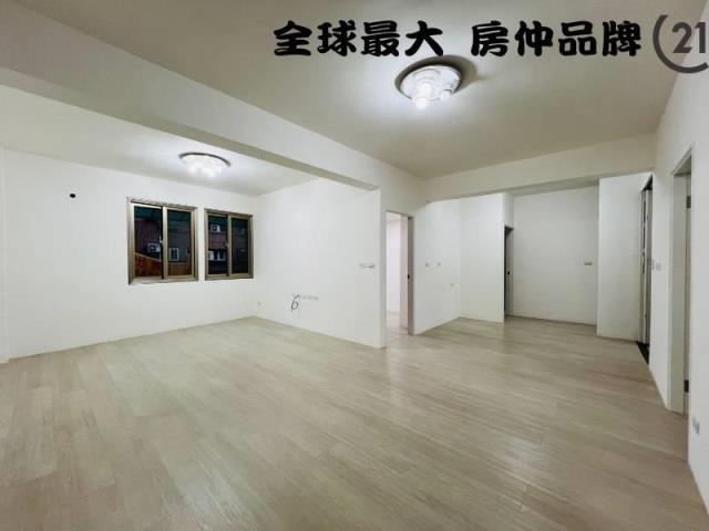 ㊝府中捷運大四房