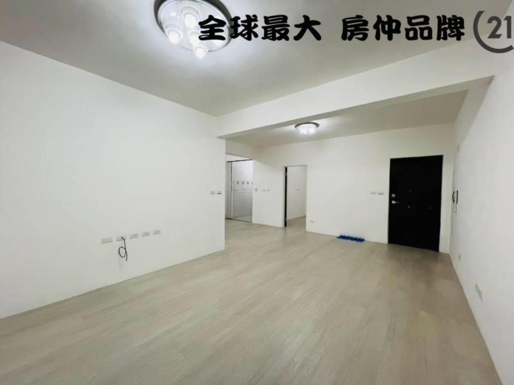 ㊝府中捷運大四房