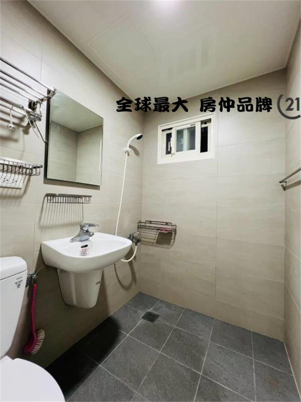 ㊝府中捷運大四房