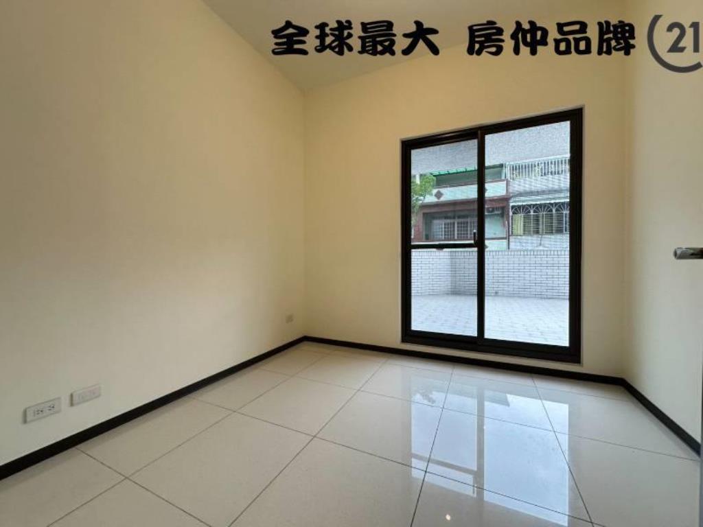 ㊝日健芯大露台二房