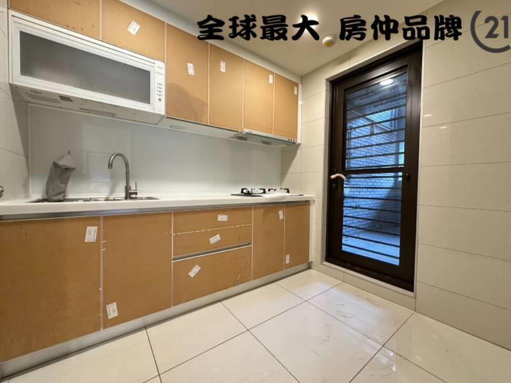 ㊝日健芯大露台二房