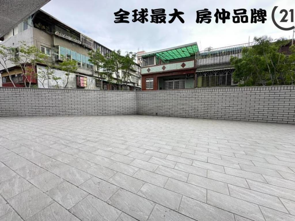 ㊝日健芯大露台二房