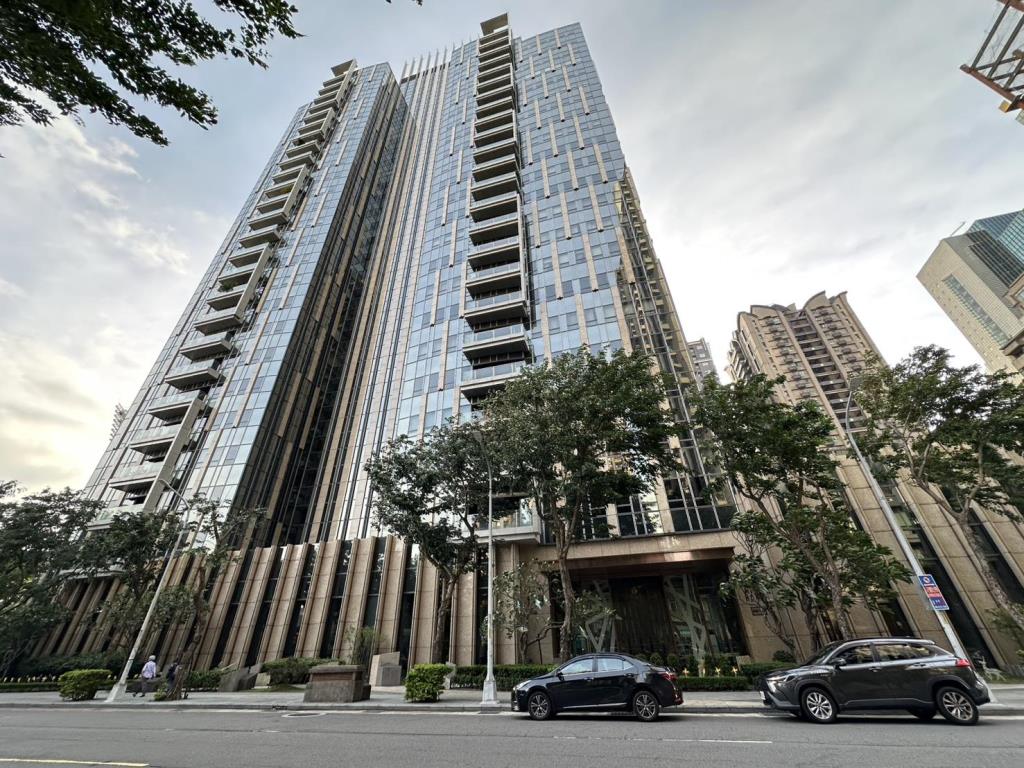 ㊝謙岳景觀豪邸