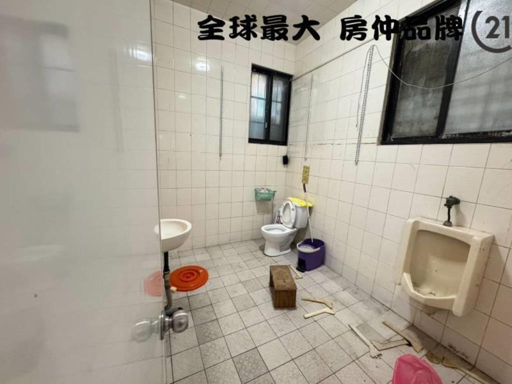 ㊝亞東正馬路店面