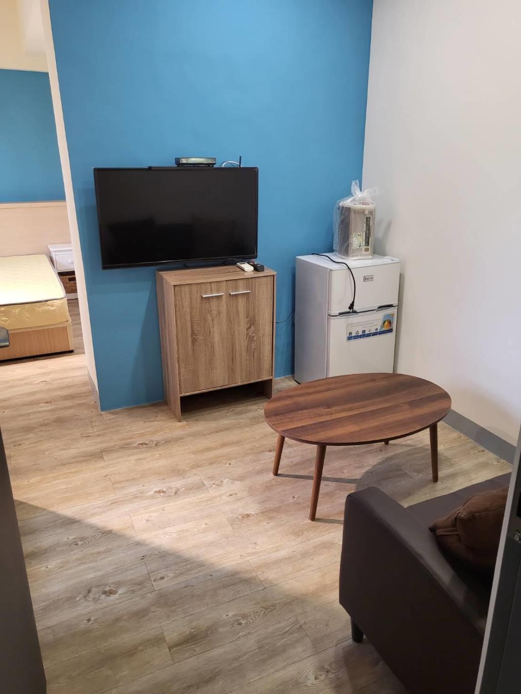 ㊝海山捷運包租公