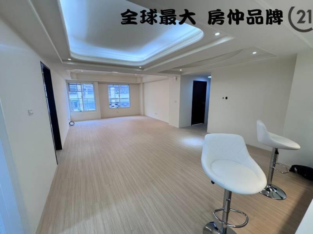 ㊝海山捷運精美三房車